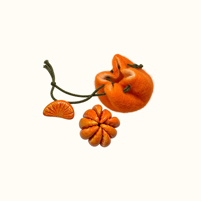 🍊 Fruktformet klemmeleke i filt | Liten og bærbar fikleleke